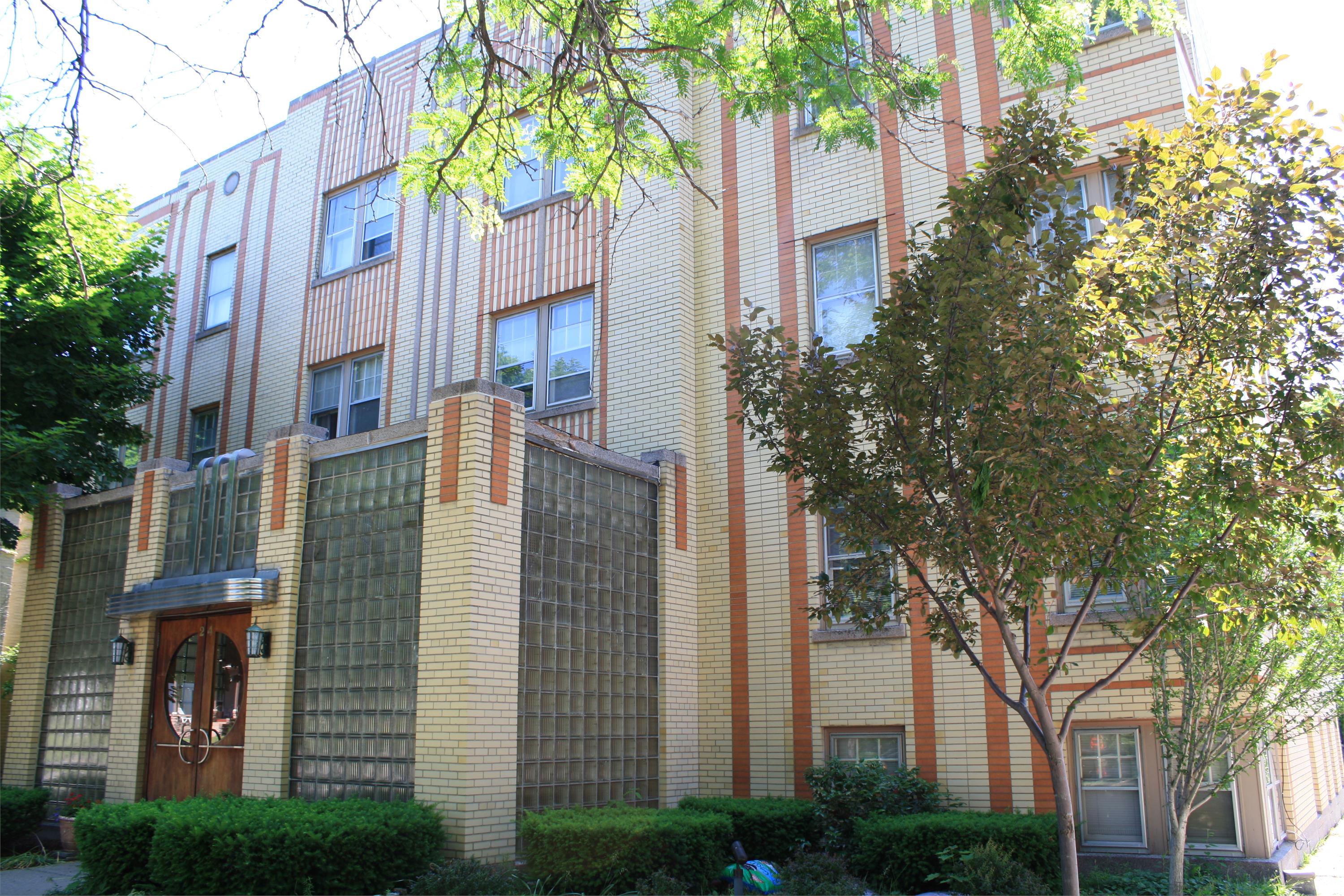 Available Apartments